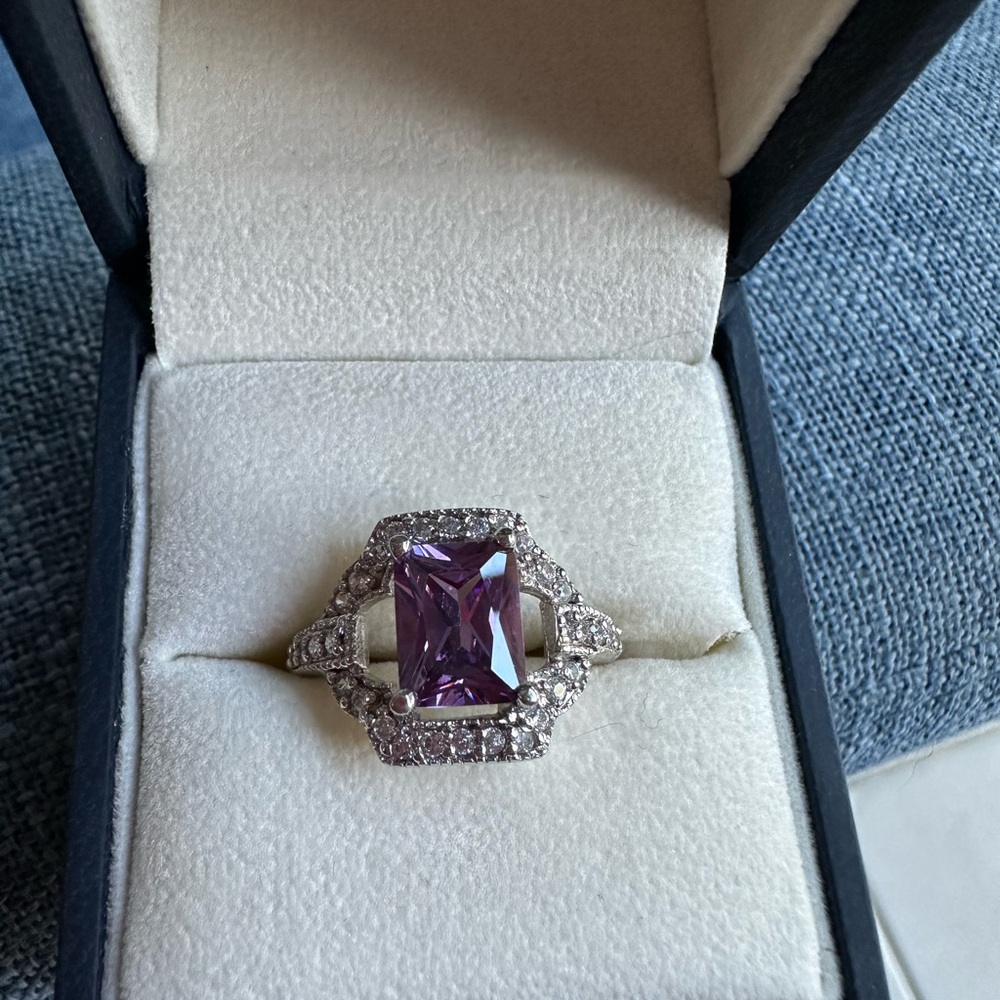 Lavish Amethyst Ring with Silver Detailing